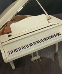 Young Chang G-157 5'2'' Baby Grand Piano