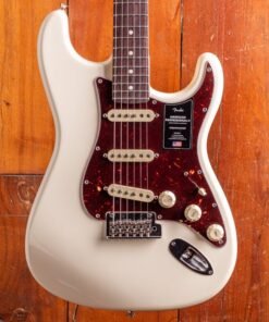 FENDER AMERICAN PROFESSIONAL II STRATOCASTER ROSEWOOD FINGERBOARD OLYMPIC WHITE