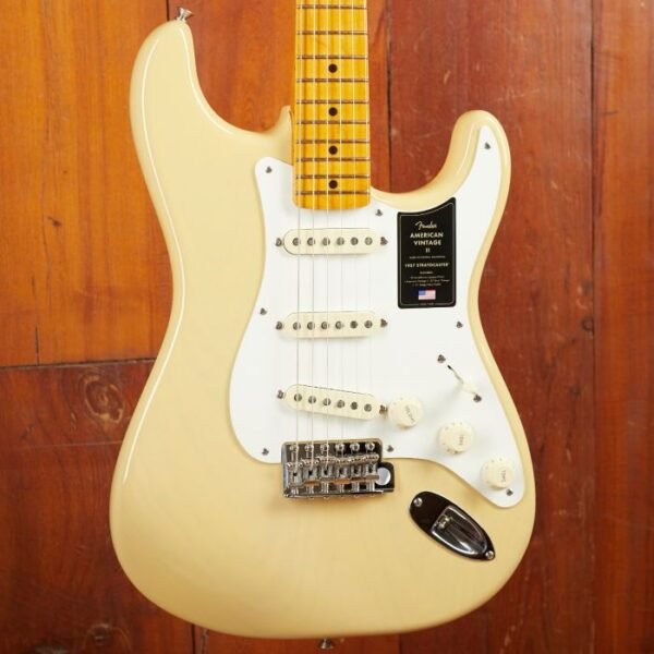 FENDER AMERICAN VINTAGE II 1957 STRATOCASTER MN VINTAGE BLONDE